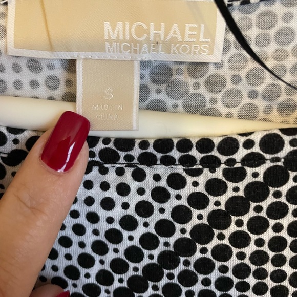 Women’s Michael Kors size S top - Picture 3 of 3